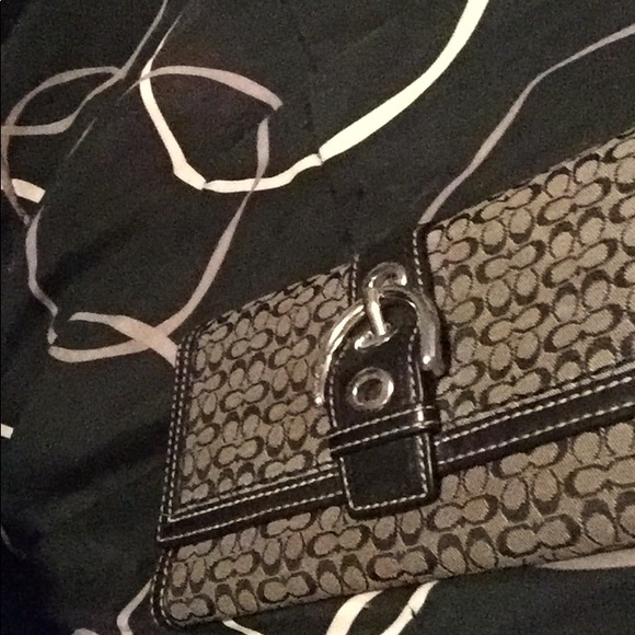Coach Handbags - Coach wallet